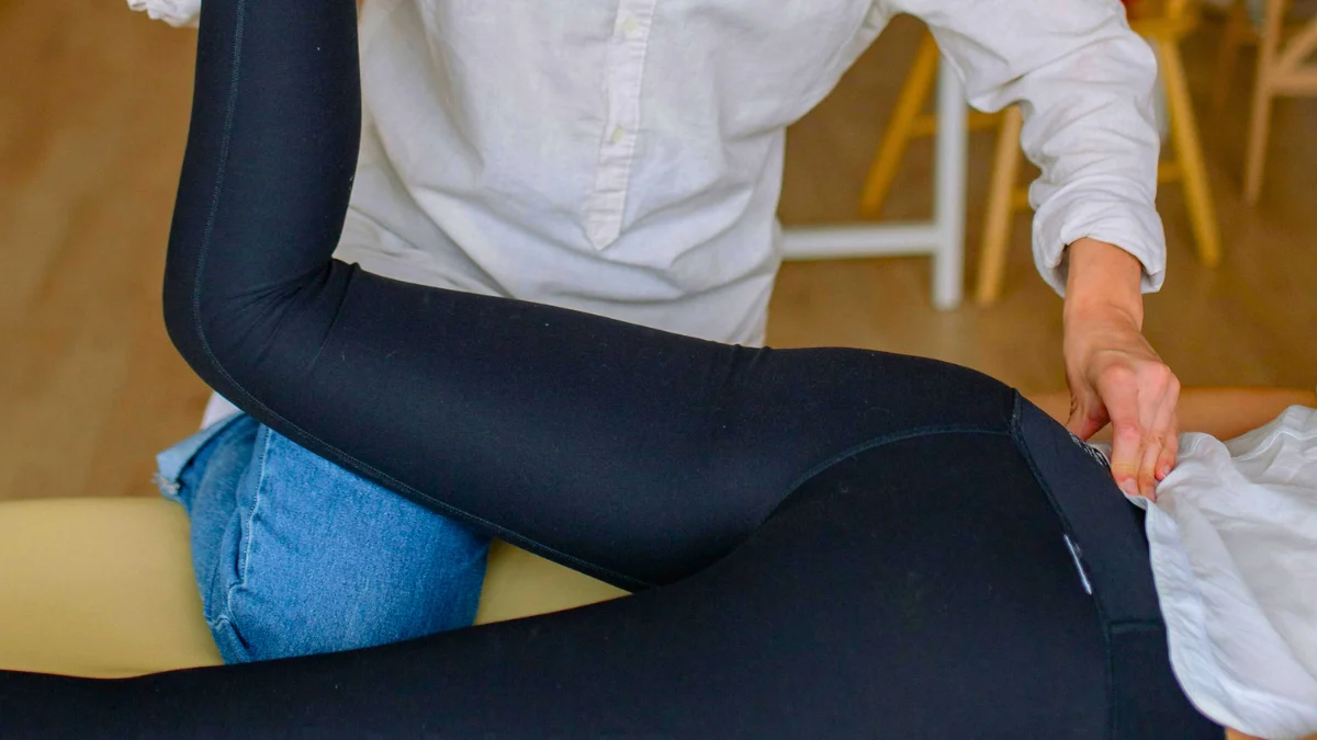 hip pain in menopause
